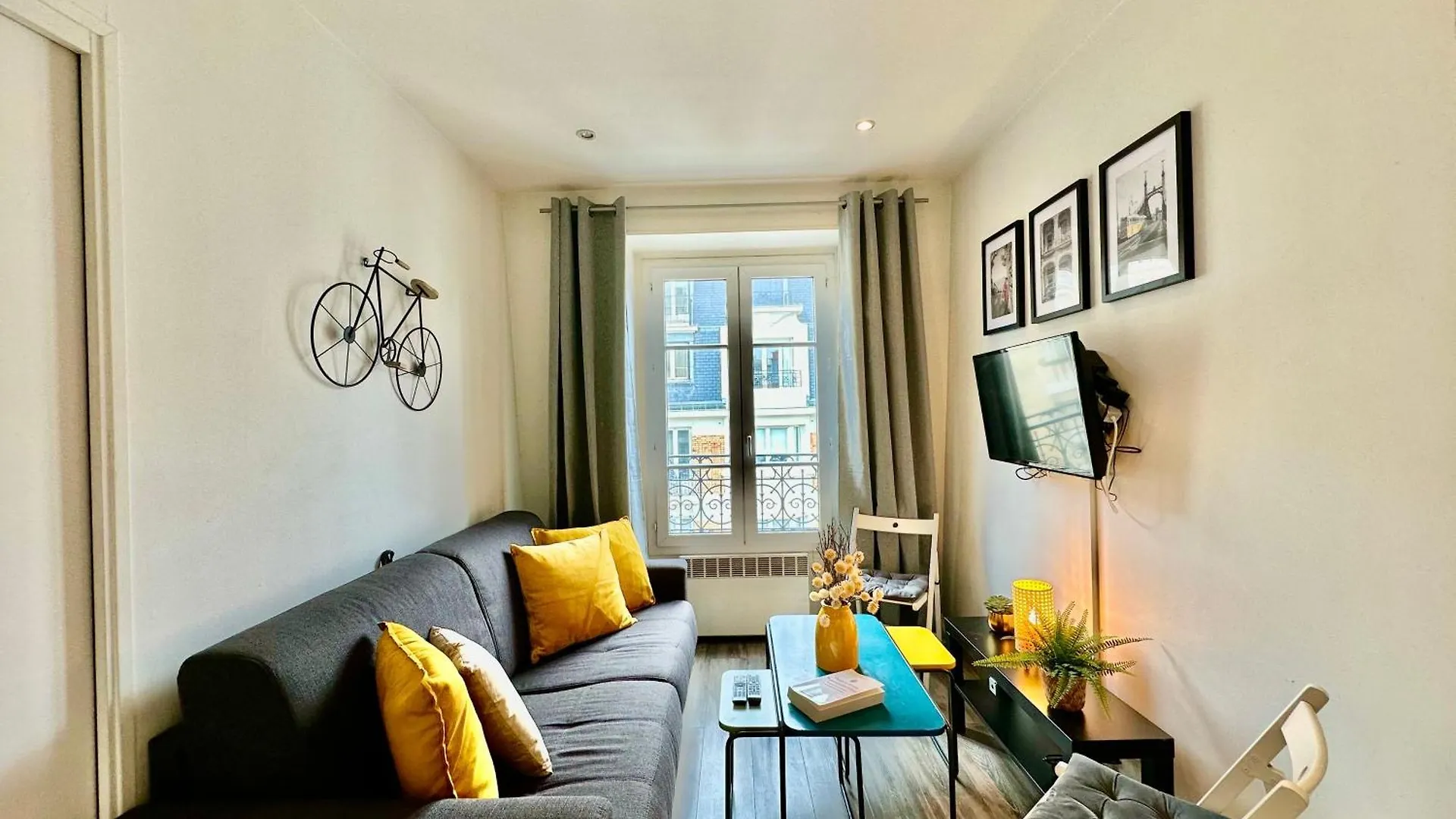 Bright And Stylish For 4 Next Eiffel Tower Apartment *