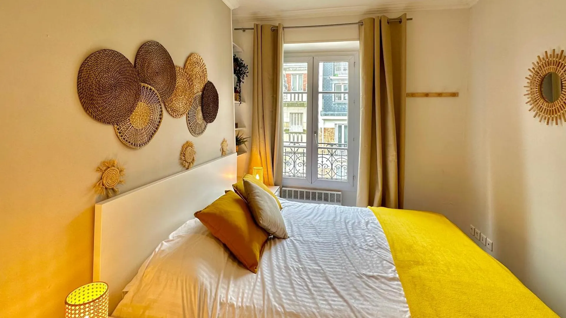 Bright And Stylish For 4 Next Eiffel Tower Apartment Paris