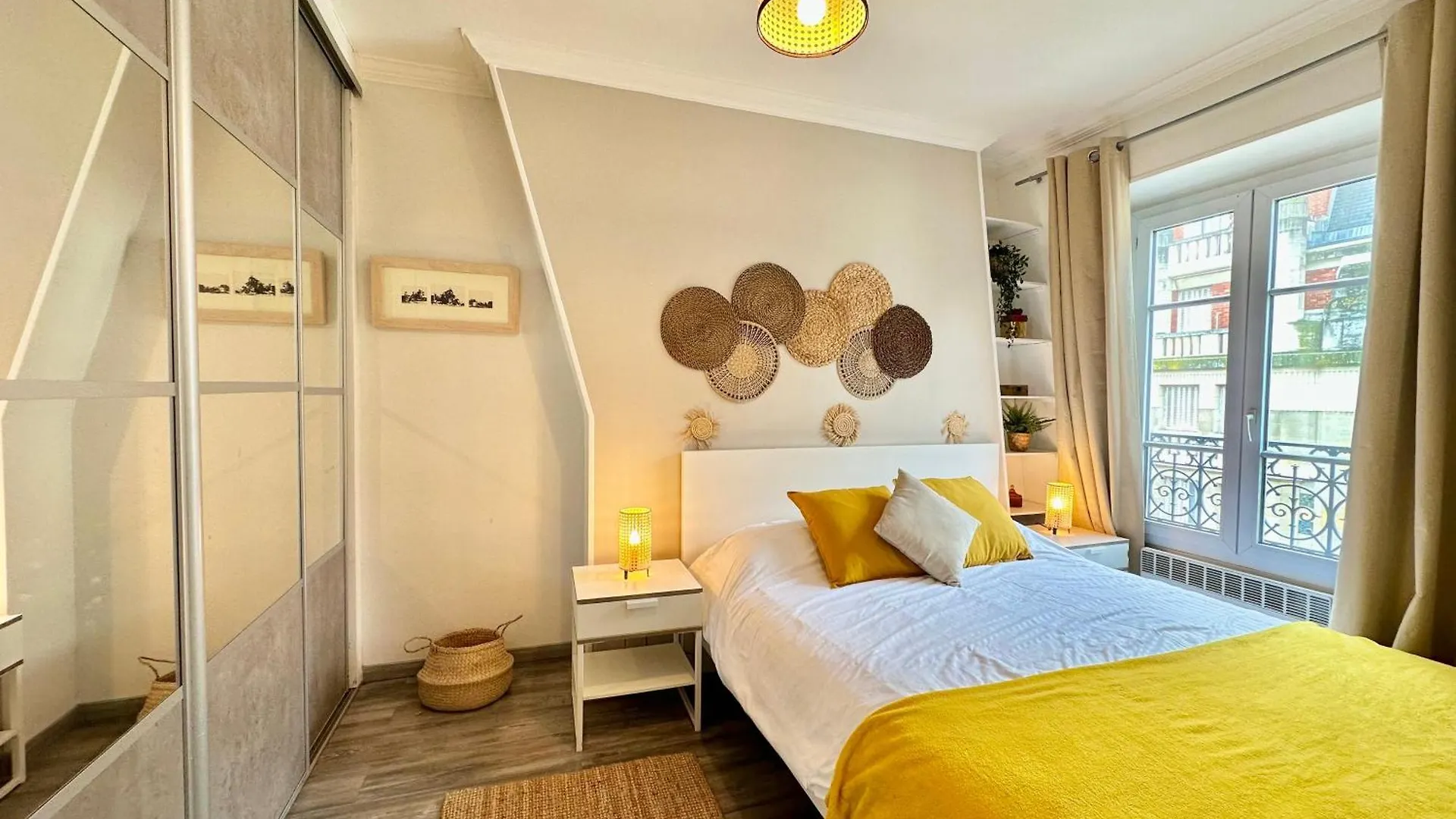 Bright And Stylish For 4 Next Eiffel Tower * Paryż